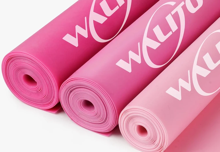 Rolled edges and level markings on the pink flat bands